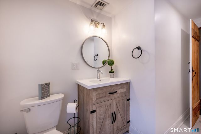 6 Downe Lane, Wilton, CT 06897