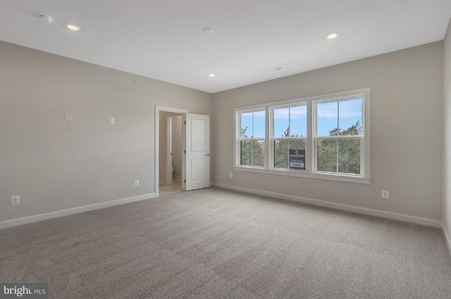 43769 METRO TER, Ashburn, VA 20147