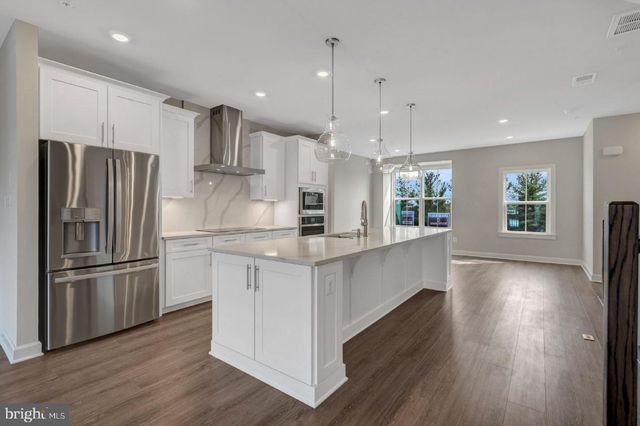 43769 METRO TER, Ashburn, VA 20147