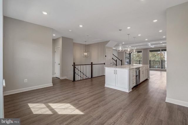 43769 METRO TER, Ashburn, VA 20147