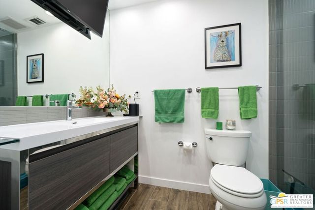 1861 S Palm Canyon Drive, Palm Springs, CA 92264