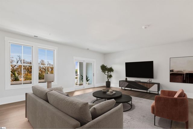 36B Hyde Street, Greenville, SC 29601