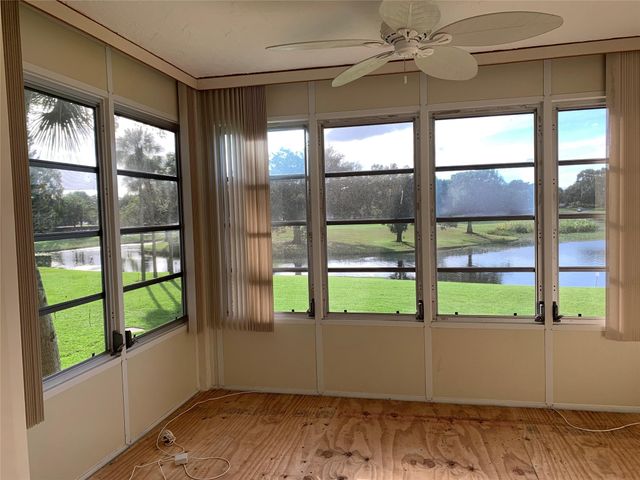 9460 Poinciana Pl 203, Davie, FL 33324