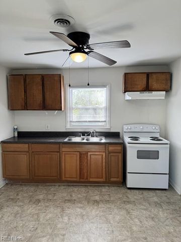 4825 81st ST, Hampton, VA 23605