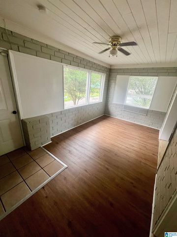 106 AVENUE V, Birmingham, AL 35214