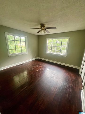 106 AVENUE V, Birmingham, AL 35214