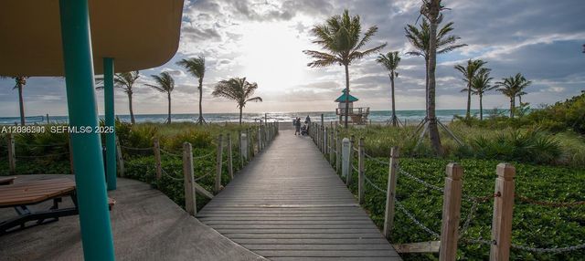 201 S 178th Dr 426, Sunny Isles Beach, FL 33160