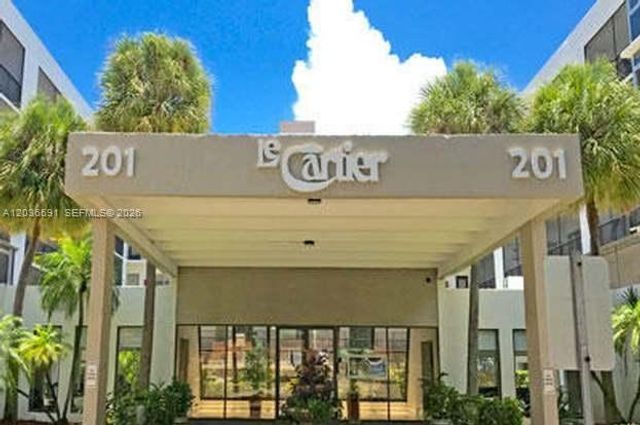 201 S 178th Dr 426, Sunny Isles Beach, FL 33160