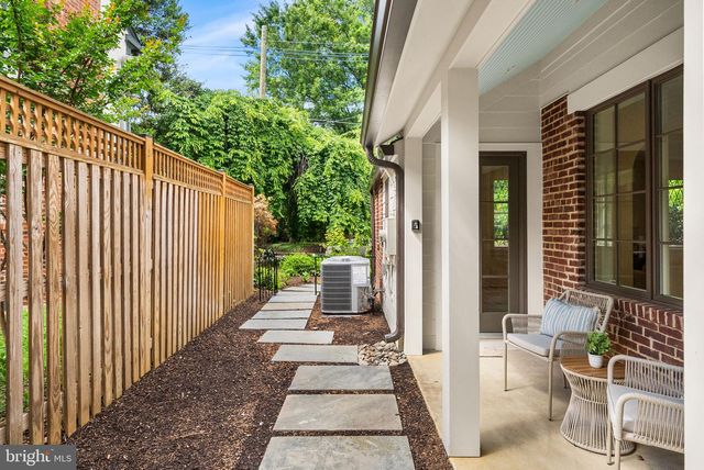 3822 VAN NESS ST NW, Washington, DC 20016