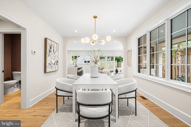 3822 VAN NESS ST NW, Washington, DC 20016