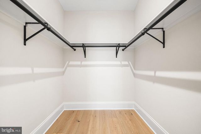3822 VAN NESS ST NW, Washington, DC 20016