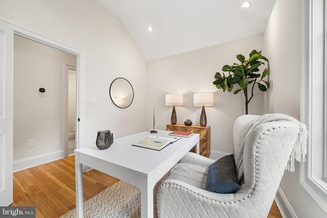 3822 VAN NESS ST NW, Washington, DC 20016