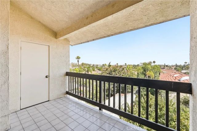 4835 E Anaheim 309, Long Beach, CA 90804