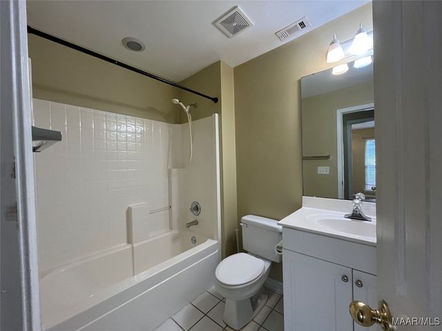 8512 BERRINGTON Court, Montgomery, AL 36117