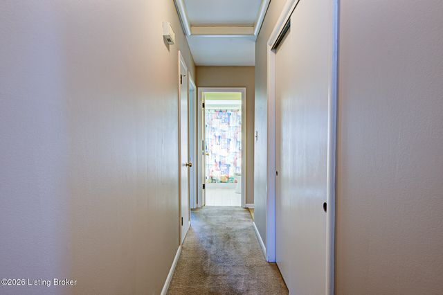 3702 Mamaroneck Rd, Louisville, KY 40218