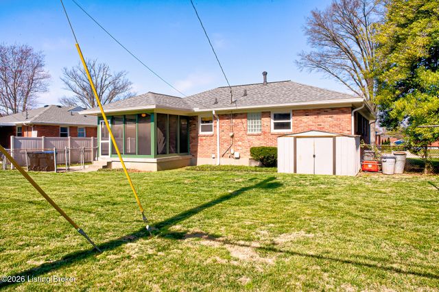 3702 Mamaroneck Rd, Louisville, KY 40218