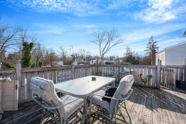 266 Kellum Street, West Babylon, NY 11704