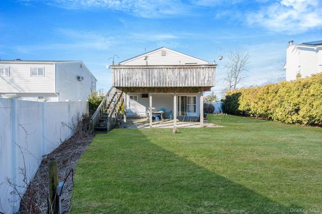 266 Kellum Street, West Babylon, NY 11704