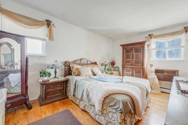 266 Kellum Street, West Babylon, NY 11704