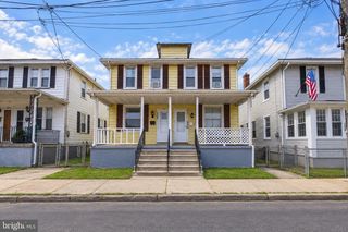 240 FILMORE ST, Riverside, NJ 08075
