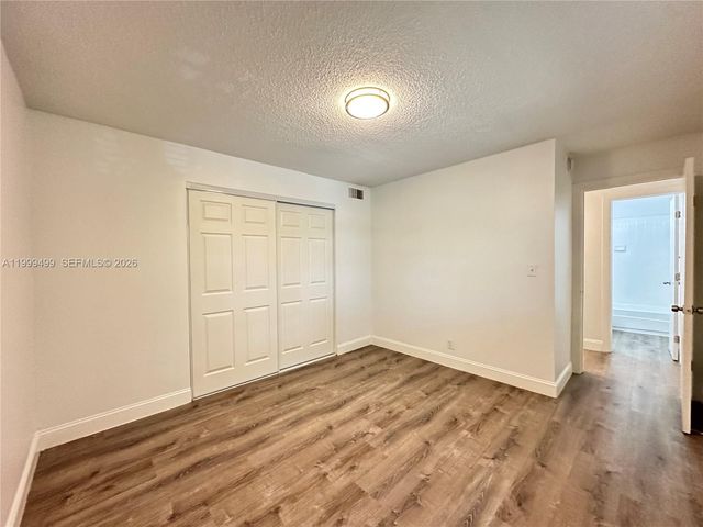 2500 Johnson St 17, Hollywood, FL 33020