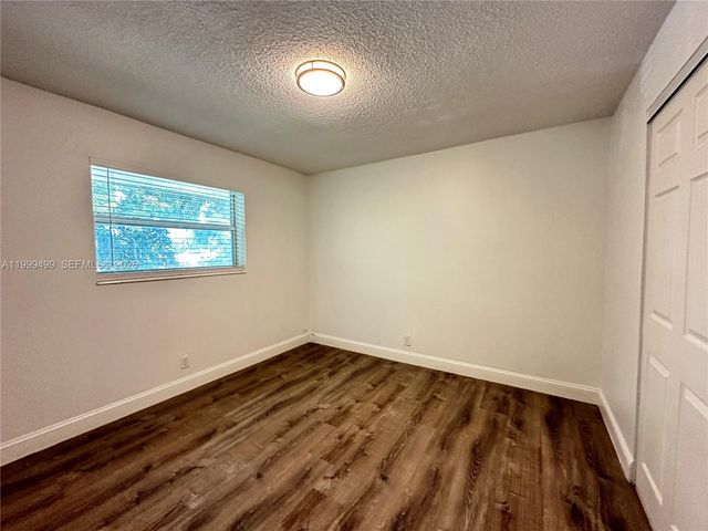 2500 Johnson St 17, Hollywood, FL 33020