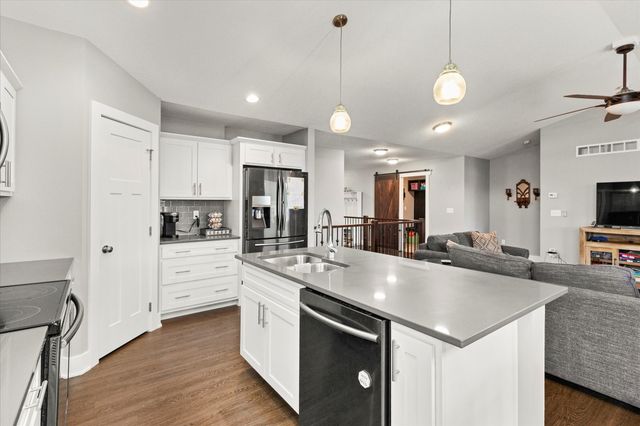 1412 NE Park Street, Grimes, IA 50111