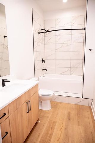 2940 Baltimore Avenue 1504, Kansas City, MO 64108