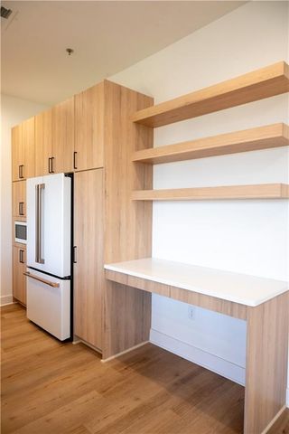 2940 Baltimore Avenue 1504, Kansas City, MO 64108