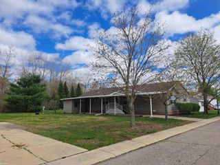 536 Swan Creek Court, Kimball Twp, MI 48074