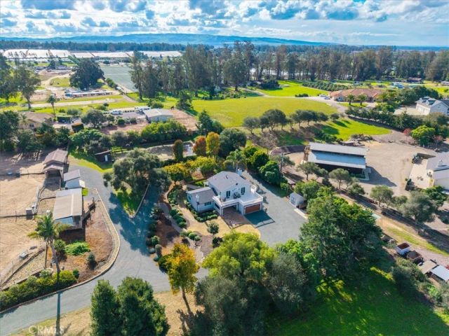 1093 Camino Caballo, Nipomo, CA 93444