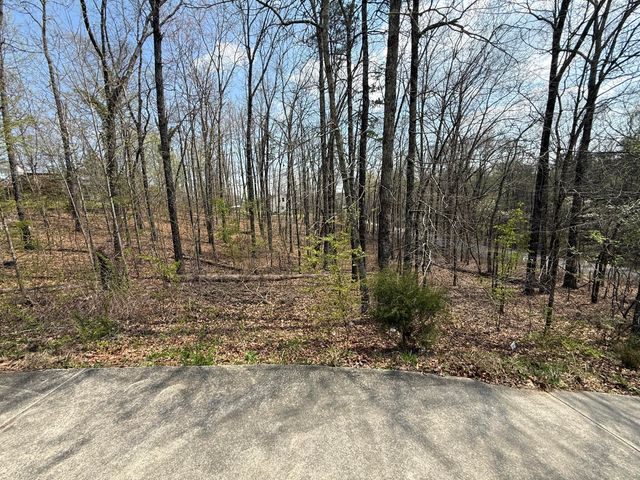 193 E Highwater Road, Soddy Daisy, TN 37379