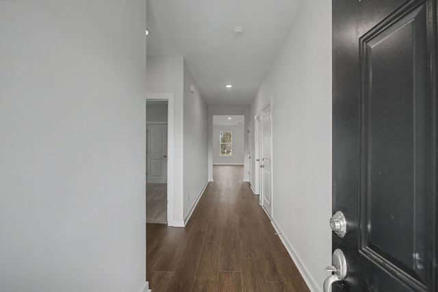 324 Black Bear Dr, Mount Pleasant, TN 38474