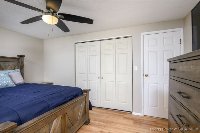 1506 Sportsman Drive, Jeffersonville, IN 47130