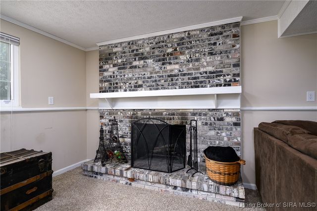 1506 Sportsman Drive, Jeffersonville, IN 47130