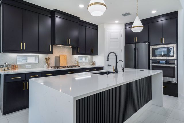 10339 Beaver Dam Drive, Frisco, TX 75035