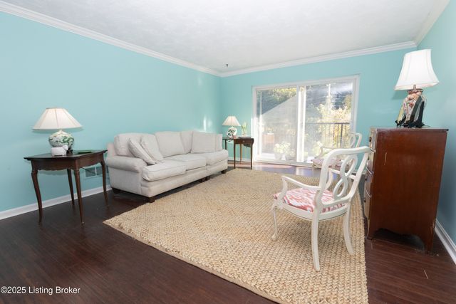 740 Zorn Ave 3F, Louisville, KY 40206