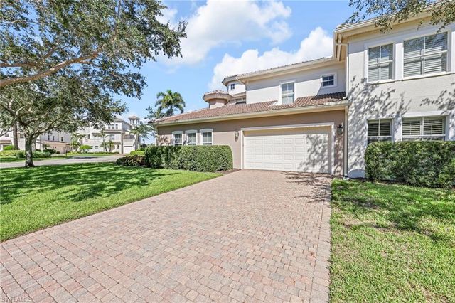 545 Avellino Isles CIR 29102, Naples, FL 34119