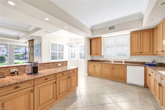 545 Avellino Isles CIR 29102, Naples, FL 34119