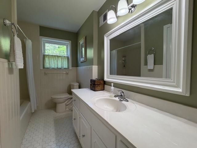 11075 HWY 57 HWY, Moscow, TN 38057