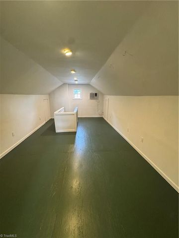 2369 Jefferson Avenue, Winston-salem, NC 27103