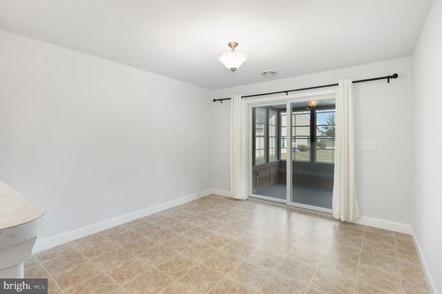 1007 GREAT HALL DR, Lebanon, PA 17042