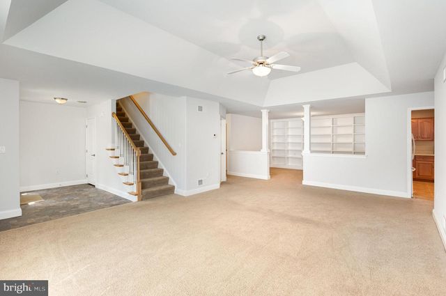 1007 GREAT HALL DR, Lebanon, PA 17042