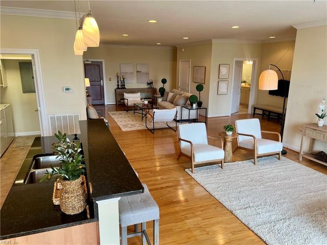 239 Duke St Unit 308, Norfolk, VA 23510