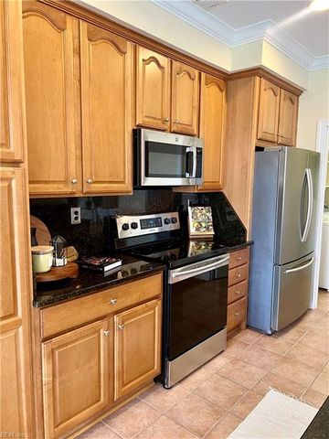 239 Duke St Unit 308, Norfolk, VA 23510