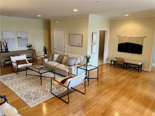 239 Duke St Unit 308, Norfolk, VA 23510