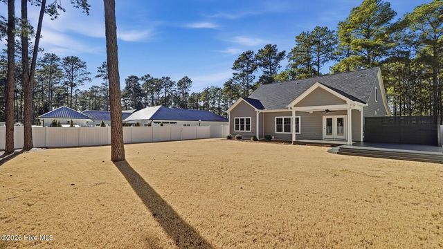 1267 Linden Road, Aberdeen, NC 28315