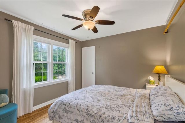 8326 Madison Avenue, Kansas City, MO 64114