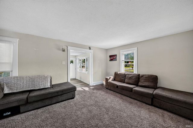 1901 W Indiana Street, Elkhart, IN 46516