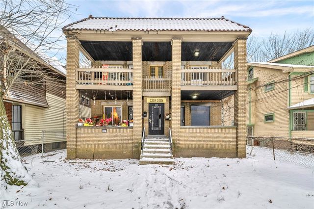 896 E 143rd Street, Cleveland, OH 44110